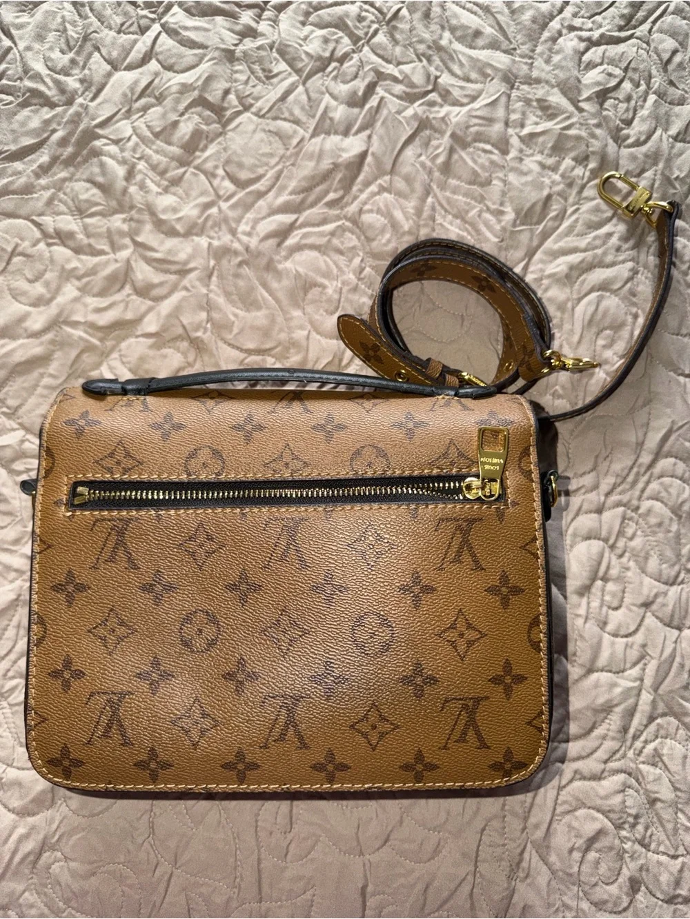 Two-Tone Shoulder Bag in Brown/Tan